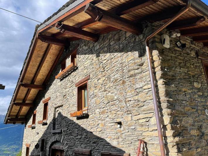 Casa vacanza per 5 persone, con panorama in Valle d'Aosta