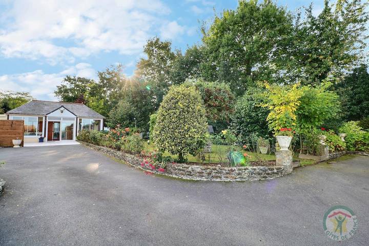 Maison de vacances pour 5 personnes, avec Terrasse ainsi que Jardin et Vue à Miniac-Morvan