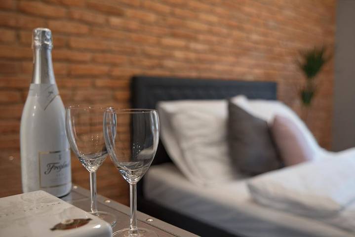 Ferienwohnung für 2 Personen, mit Whirlpool und Garten - 1