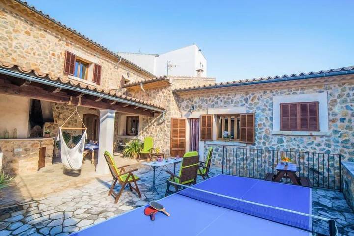 Ferienhaus für 8 Personen, mit Whirlpool und Balkon - 1