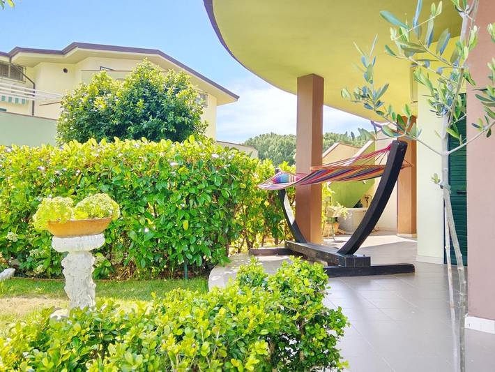 Appartamento vacanze per 6 persone, con panorama e terrazza nonché giardino - 1