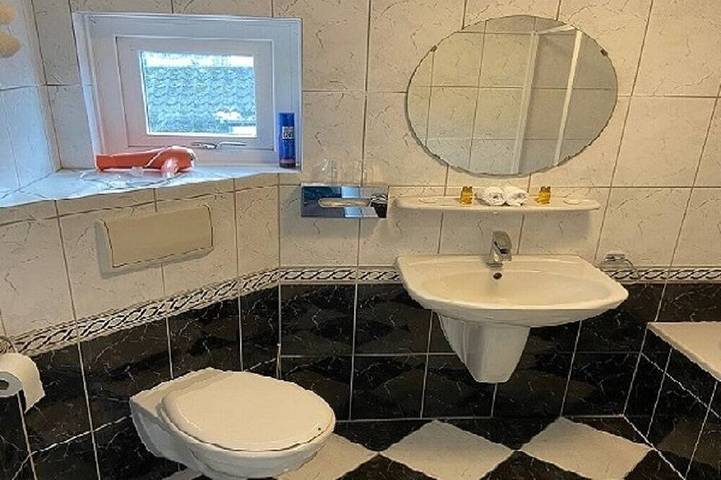 Ganze Wohnung, Appartement met Uitzicht Over Meer en Jachthaven in Oude Wetering, Groene Hart