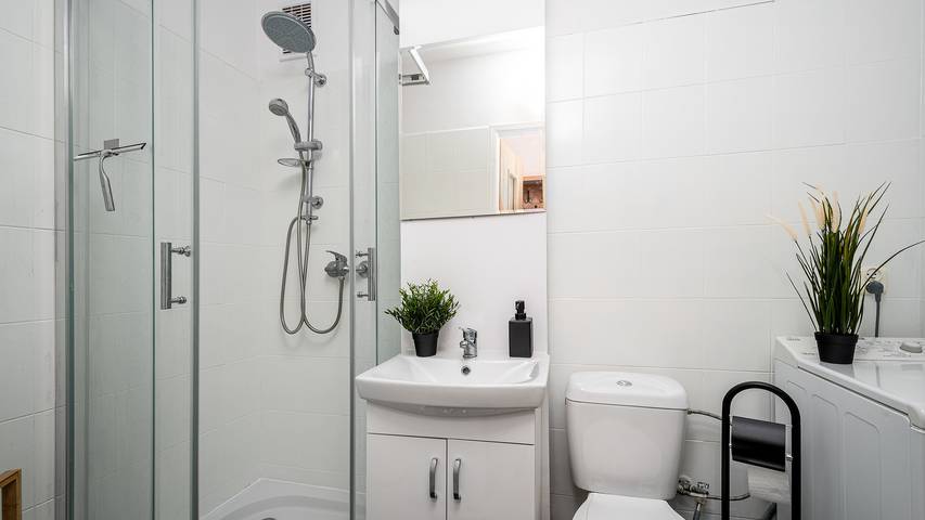 Apartamento vacacional entero, Apartamento de vacaciones para 3 personas con balcón in Bielany, Varsovia