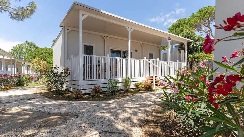 Camping voor 5 personen, met zwembad en terras in Lido di Jesolo