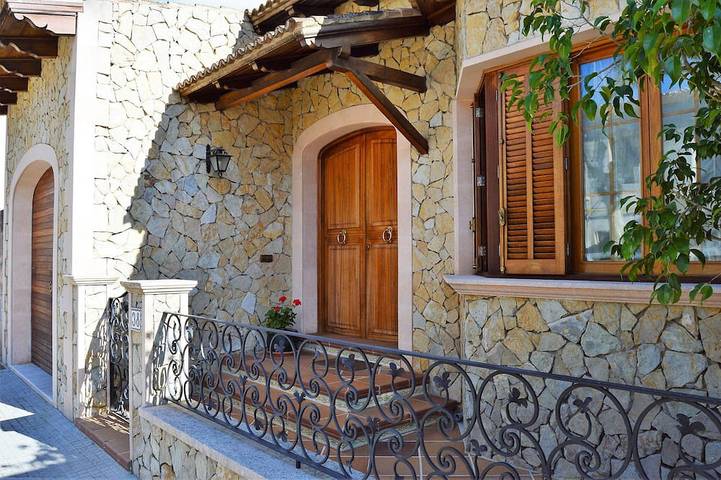Holiday home for 6 people, with garden and balcony - 1
