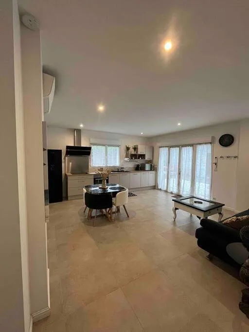 Apartamento de vacaciones para 4 personas, con jardín - 1