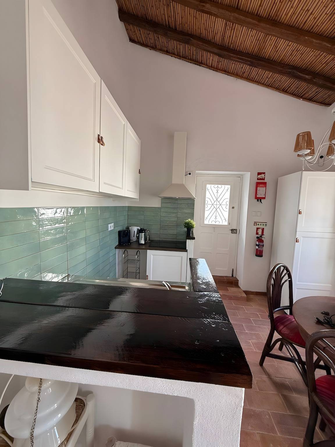 Ferienhaus 'Cacela Inn 2' mit Gemeinschaftsterrasse, Wlan und Klimaanlage in Manta Rota, Parque Natural da Ria Formosa