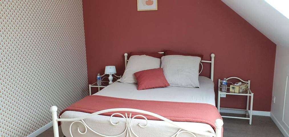 Gîte pour 2 personnes, avec jardin ainsi que vue et terrasse à Saint-Gervais-en-Belin - 3
