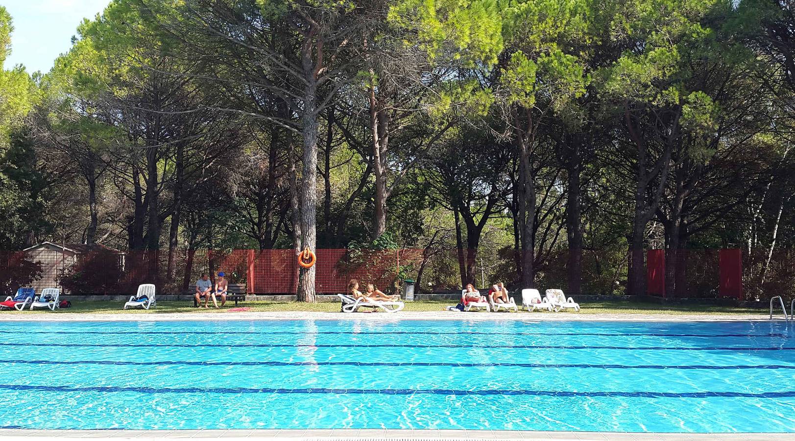 Casa mobile con tavolo da ping pong e piscina all'aperto  in Aquileia, Provincia d'Udine