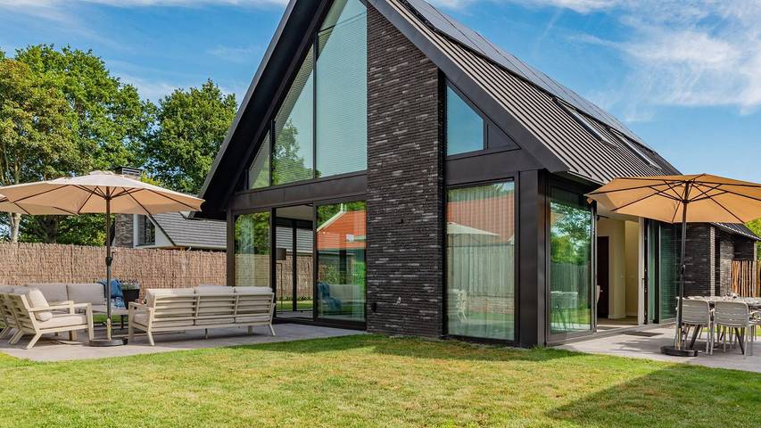 Ferienhaus für 11 Personen, mit Sauna und Garten in Biggekerke - 4
