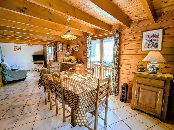 Charmantes Ferienhaus im Grünen mit Terrasse, 4 Sz, 2 Bz, in der Nähe von Skipiste und See. in Le Ménil, Regionaler Naturpark Belchen der Vogesen