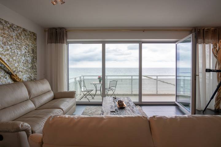 Ferienwohnung für 2 Personen, mit Meerblick und Balkon