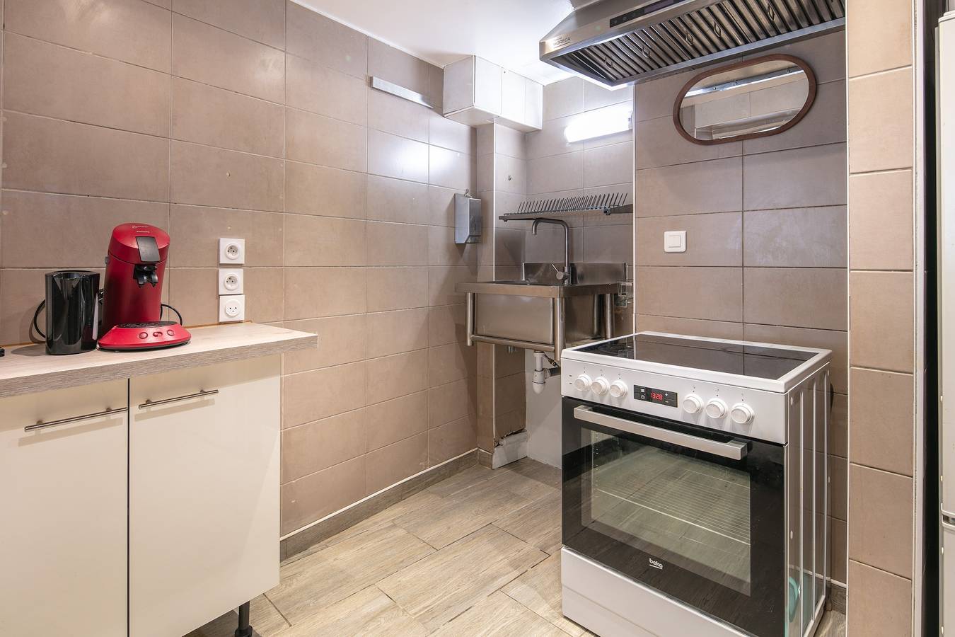 Entire apartment, Le Refuge de Valdaine - Joli studio climatisé in Saint-Geoire-en-Valdaine, La Tour-du-Pin region