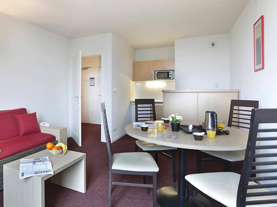 Résidence Les Demeures Champenoise - Appartement 4 personnes - Appartement 2 pièces 4 personnes in Épernay, Marne