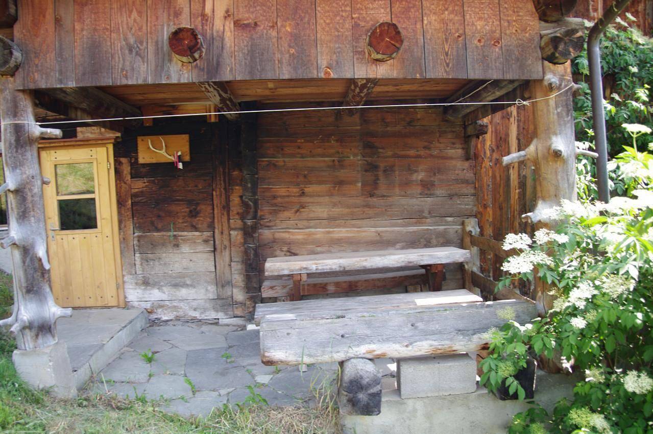 Holiday cottage-Altes Walserhaus Brün in Safiental, Alpenarena