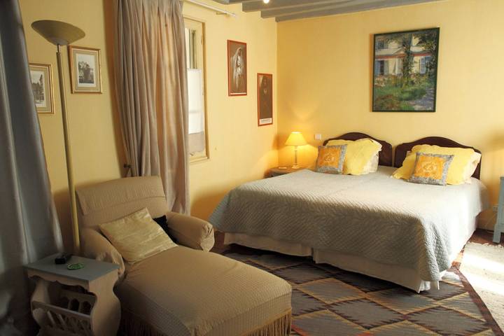 Chambre d’hôte pour 3 personnes, avec jardin à Bléré - 2