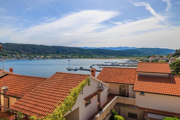 Ferienwohnung für 4 Personen, mit Balkon, mit Haustier in Supetarska Draga - 2