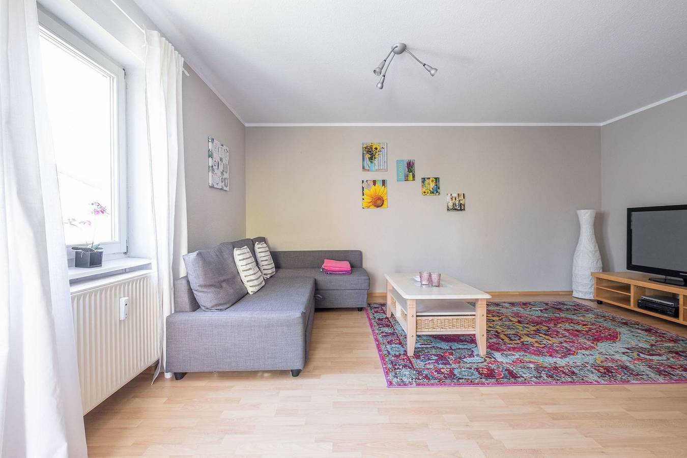 Ganze Ferienwohnung, Ferienwohnung Ella in Meersburg, Region Bodensee-Oberschwaben
