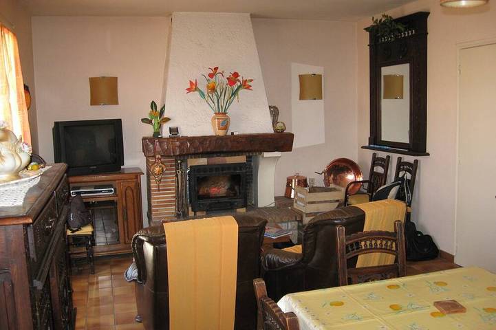 Ferienhaus für 6 Personen, mit Terrasse und Whirlpool sowie Garten - 1
