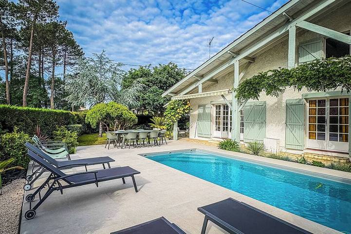 Villa pour 10 personnes, avec terrasse et jardin à Andernos-les-Bains