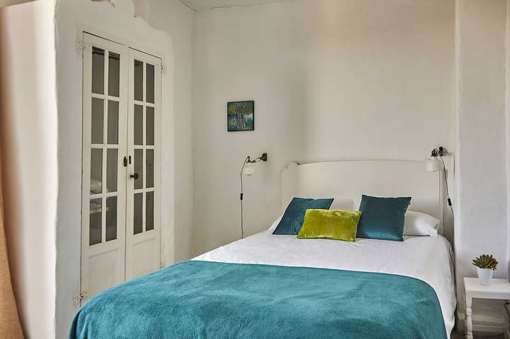 Casa Granada at Masia Nur, with private pool in Vora-Sitges, Canyelles (Barcelona)