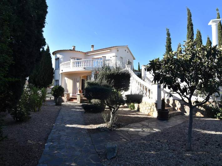 Villa pour 10 personnes, avec jardin - 1
