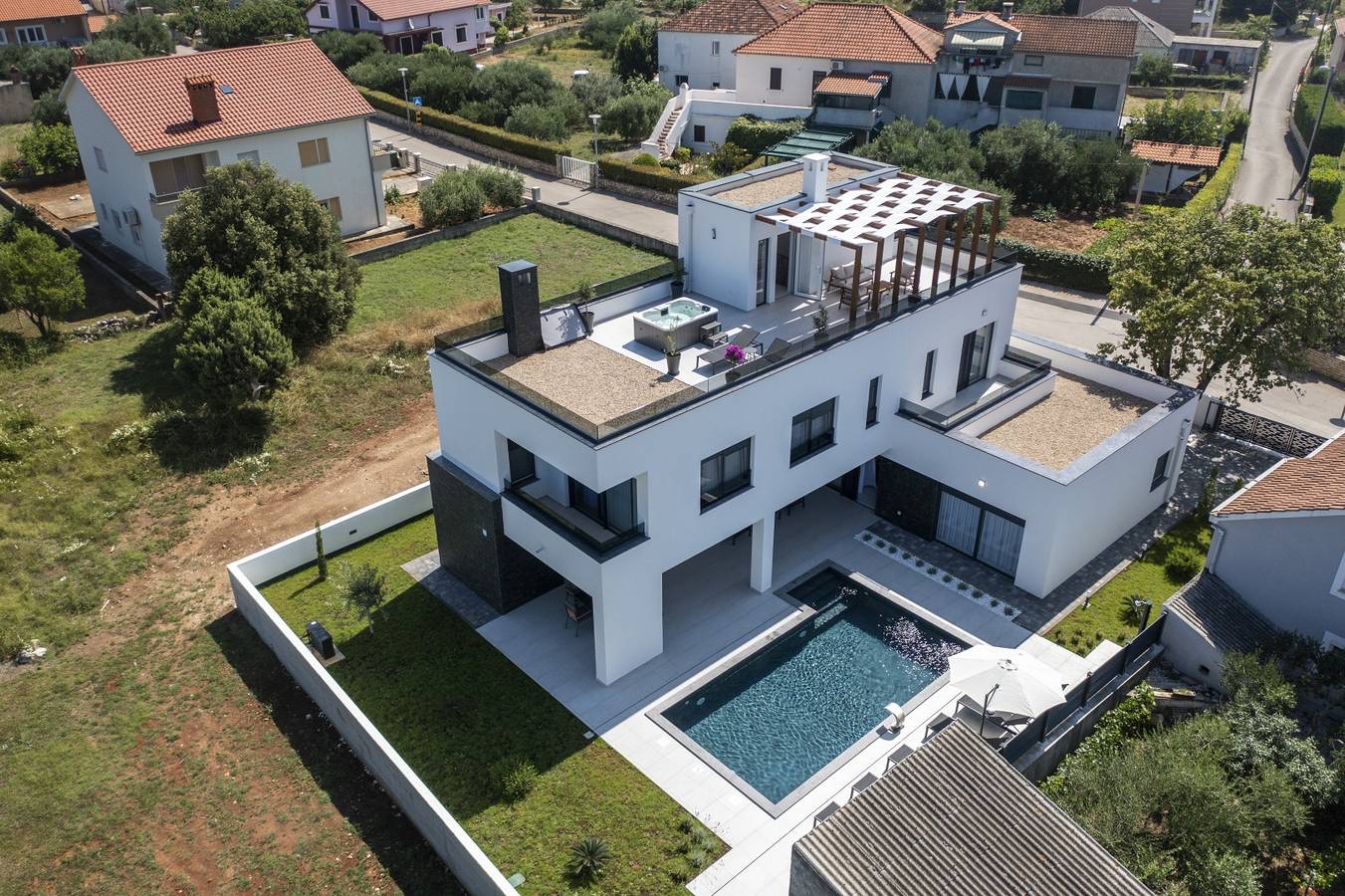 Villa pour 8 personnes avec balcon in Petrčane, Région de Zadar