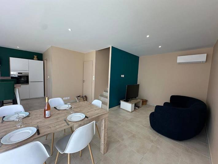 Location de vacances pour 6 personnes, avec jacuzzi ainsi que sauna et jardin à Redessan - 4