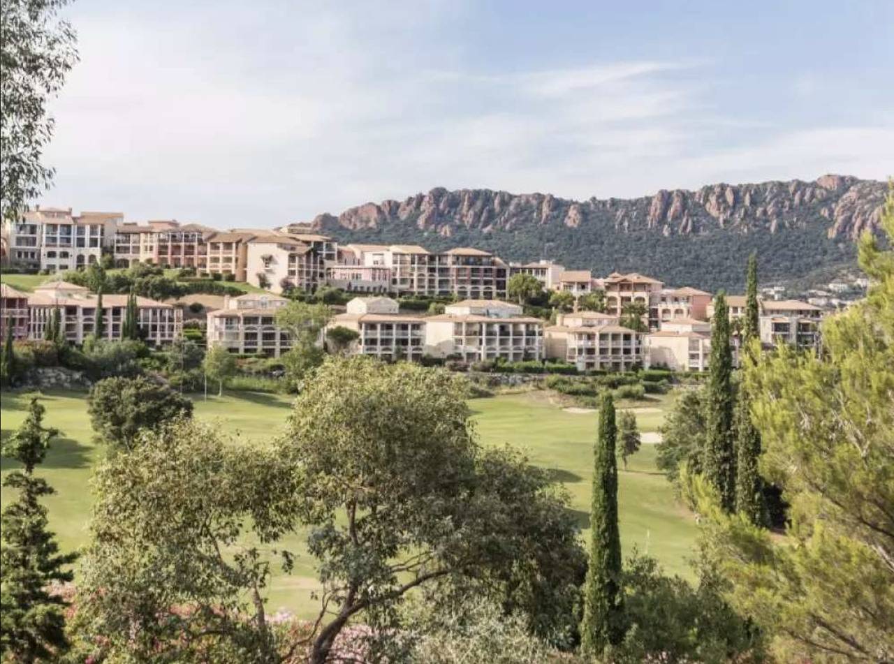 Ganze Wohnung, Le Petit Bleu in Le Dramont, Saint-Raphaël