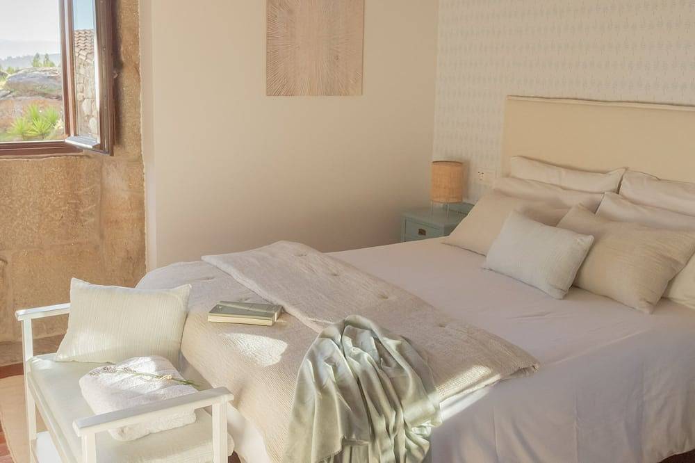 \"escape To This Lovely Rural House And Connect With Nature.\" in Catoira, Rías Baixas