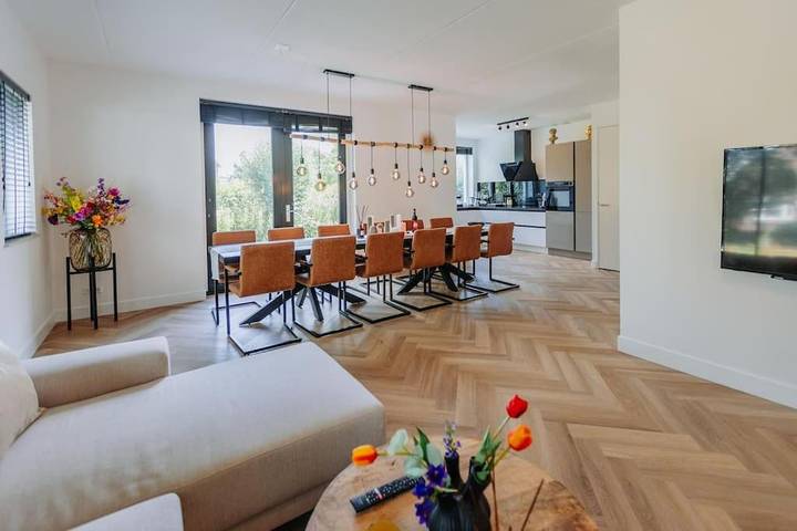 Villa pour 12 personnes, avec vue ainsi que jardin et terrasse à Amsterdam