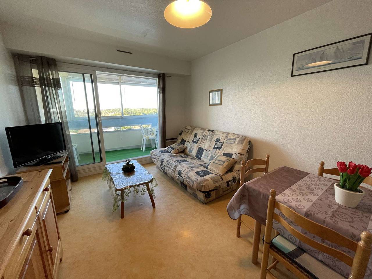 Appartement entier, Appartement cosy proche plage avec balcon et vue mer in Mouchamps, Région de La Roche-sur-Yon