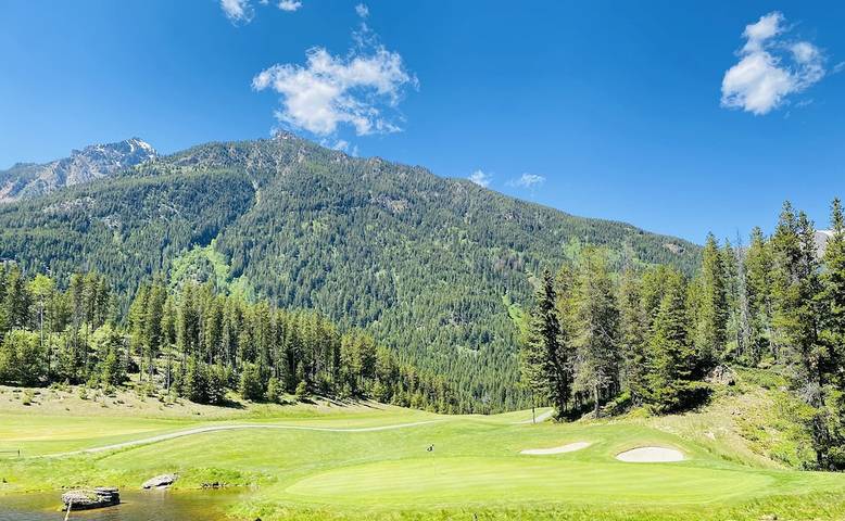 Vacation rental for 10 people, with hot tub and balcony, with pets in Panorama