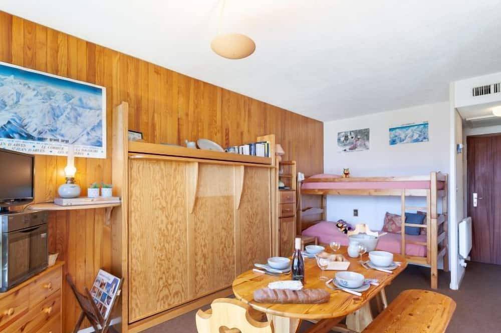 Entire apartment, Mont Charvin in La Toussuire, Fontcouverte-la-Toussuire
