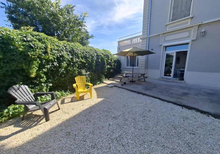 Gîte pour 6 personnes, avec terrasse et jardin à Le Teil - 4
