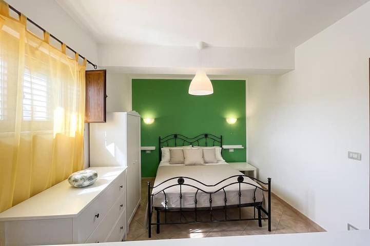 Apartamento entero, Homerez - Casa luminosa en Vibo Valentia, piscina compartida in Spiaggia Michelino, Parghelia