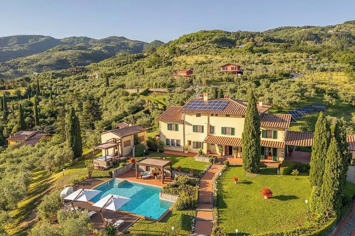 Villa per 14 persone, con giardino e sauna nonché idromassaggio e terrazza - 1