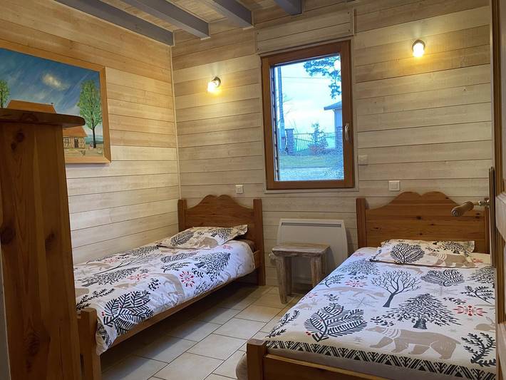 Gîte pour 5 personnes, avec jardin ainsi que sauna et terrasse, animaux acceptés dans Lac de Chalain - 4