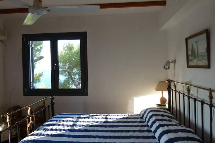 Große Villa am Strand mit privatem Pool + Garten für 10/12 Pers. Athen 90 Mn in Theologos, Fthiotida