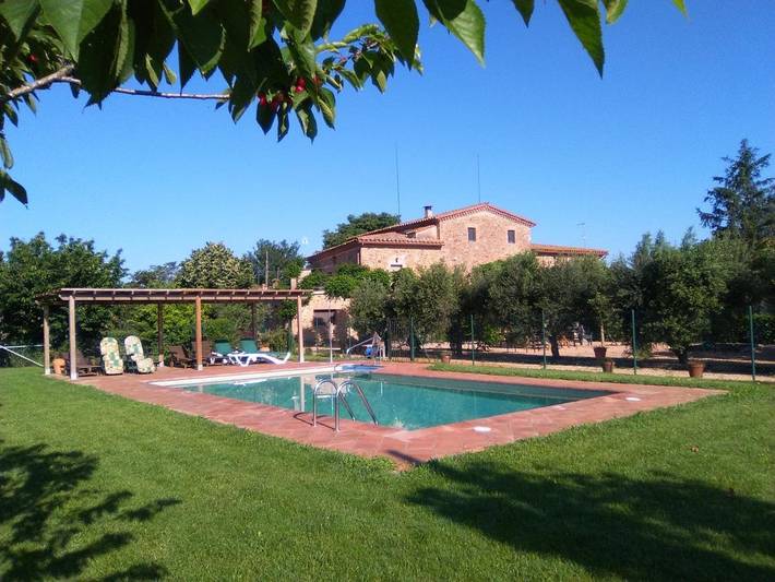 Casa rural para 7 personas, con Terraza y Jardín además de Piscina y Vistas en Parlabá