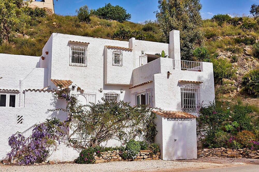 Casas de Koko - a terraced house in a quiet natural setting in Turre, Costa de Almería