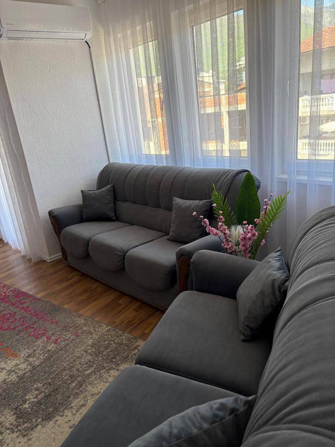 Ferienwohnung für 3 Personen, mit Balkon in Kosovo