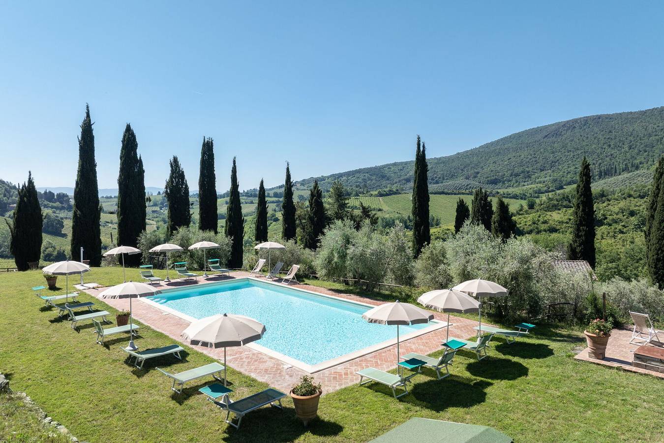 Podere le Lune with Pool, San Gimignano in San Gimignano, Siena Province