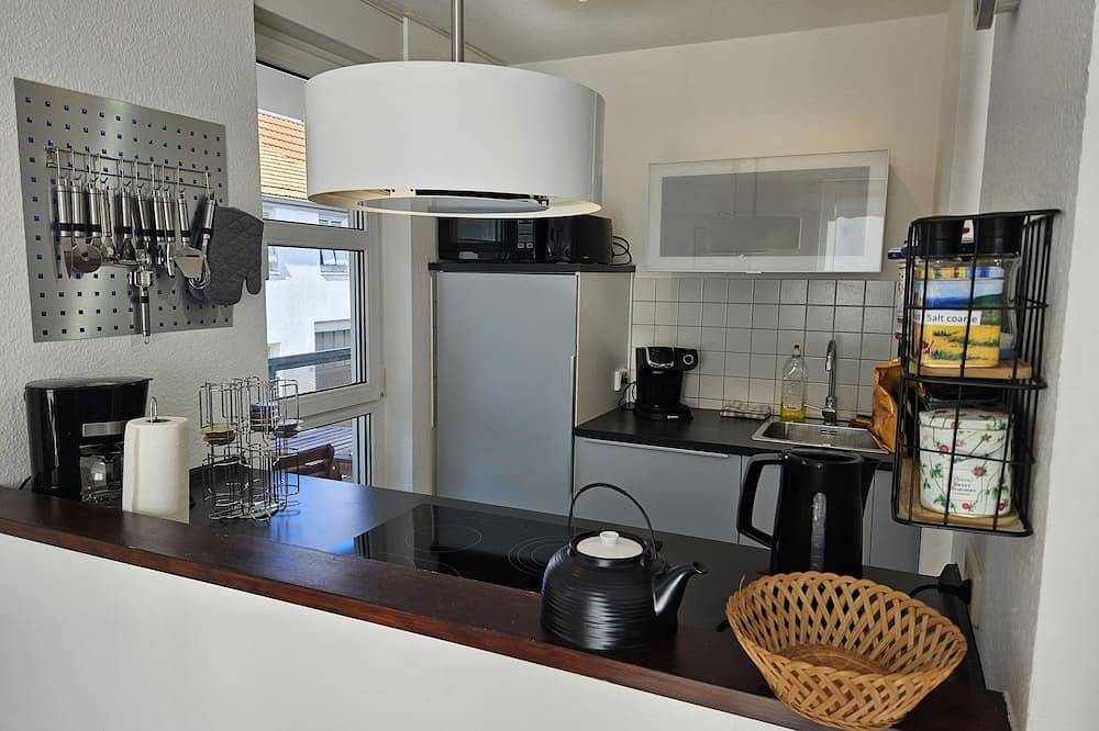Ganze Wohnung, Komfortables  3-Zi. Appartment in Schwetzingen, Nähe Heidelberg und Mannheim in Schwetzingen, Rheinebene