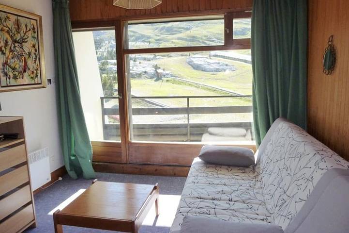 Appartement entier, Studio cosy 4 pers, accès direct pistes, balcon, casier à skis in La Pierre Saint-Martin, Arette