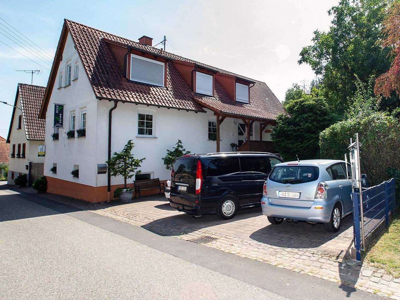Ganze Ferienwohnung, Haus Petra - Kleine Ferienwohnung mit Balkon in Gleiszellen-Gleishorbach, Südliche Weinstraße
