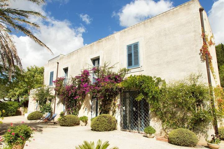 Ferienhaus für 14 Personen, mit Balkon und Garten