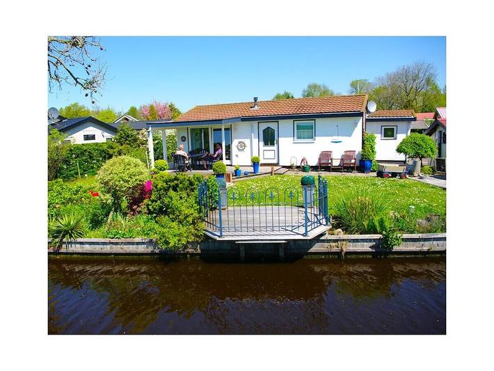 Ferienhaus für 4 Personen, mit Terrasse und Garten in Lemmer