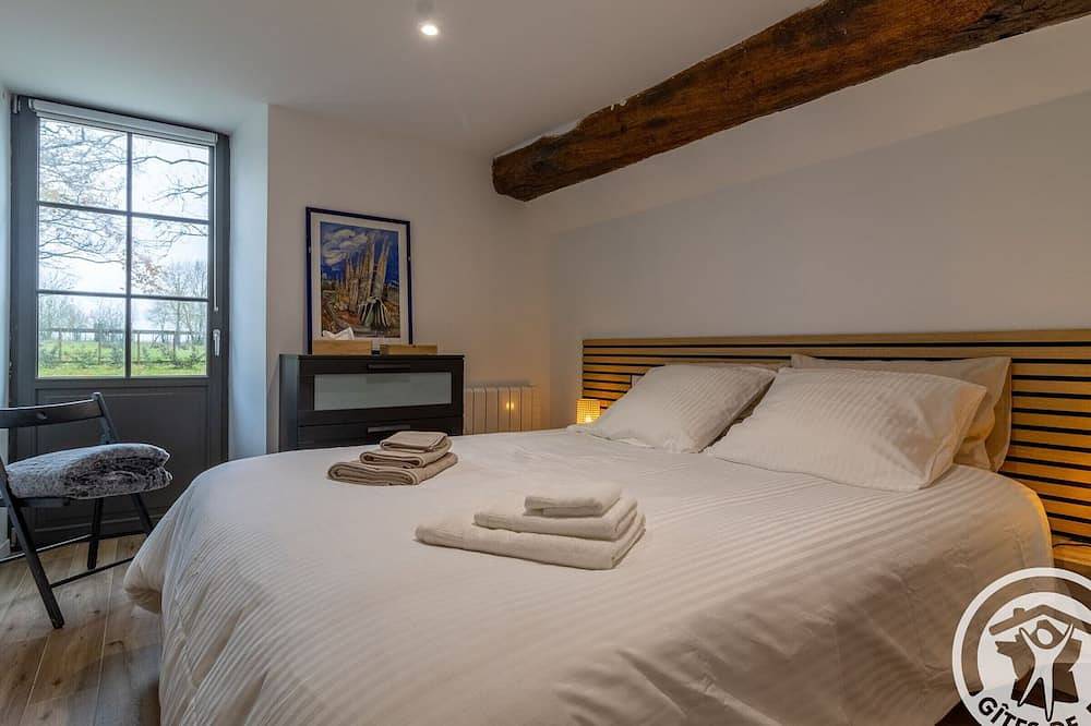 Gîte charmant entre Loire et Layon, terrasse, jardin, parking, proche d'Angers, idéal pour couples in Rochefort-sur-Loire, Région d'Angers