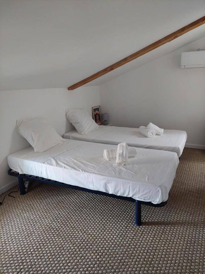 Appartement entier, Two-Bedroom Apartment in Rosières (Ardèche), Parc naturel régional des Monts d'Ardèche